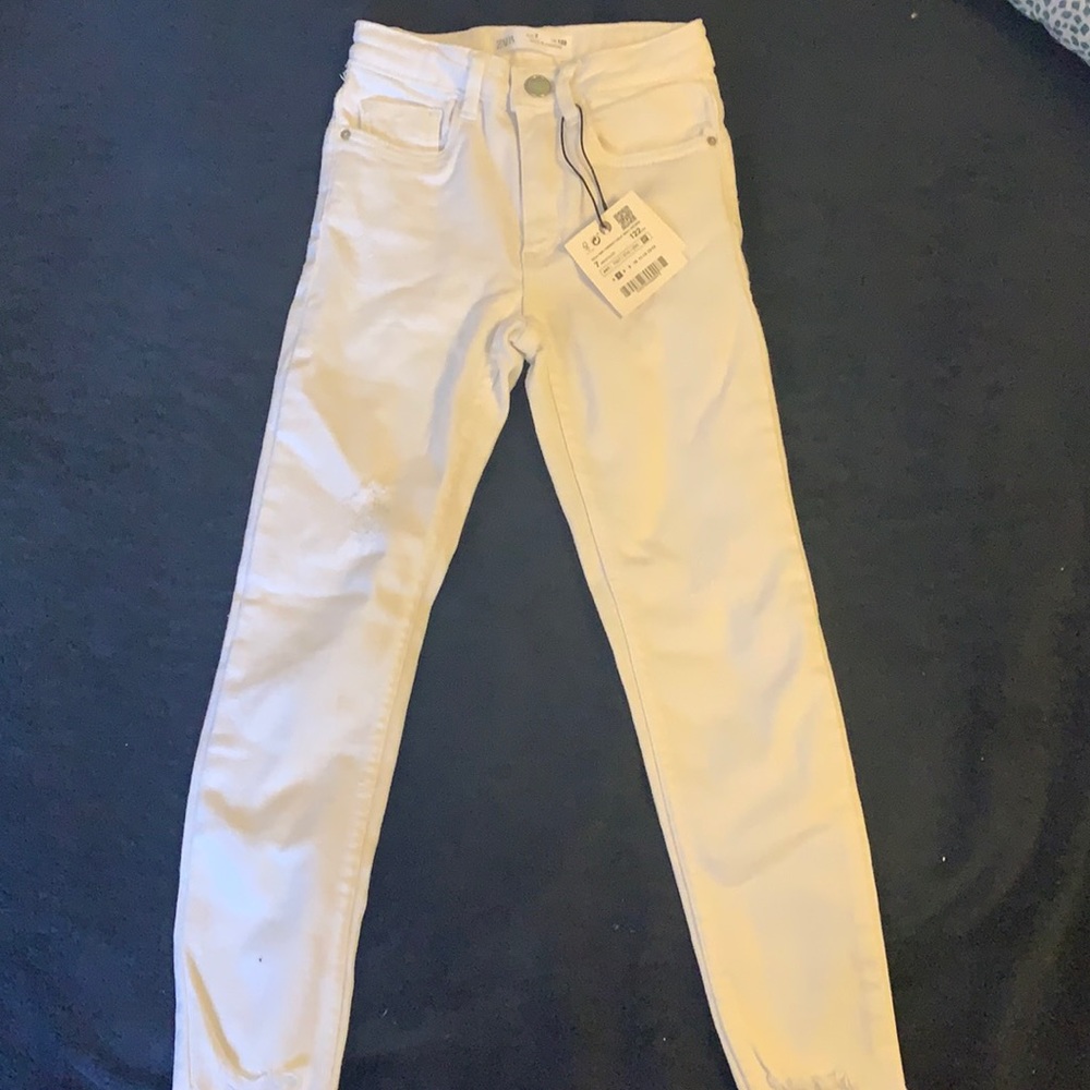 Zara Kids Girl White Denim with Distressed Bottoms